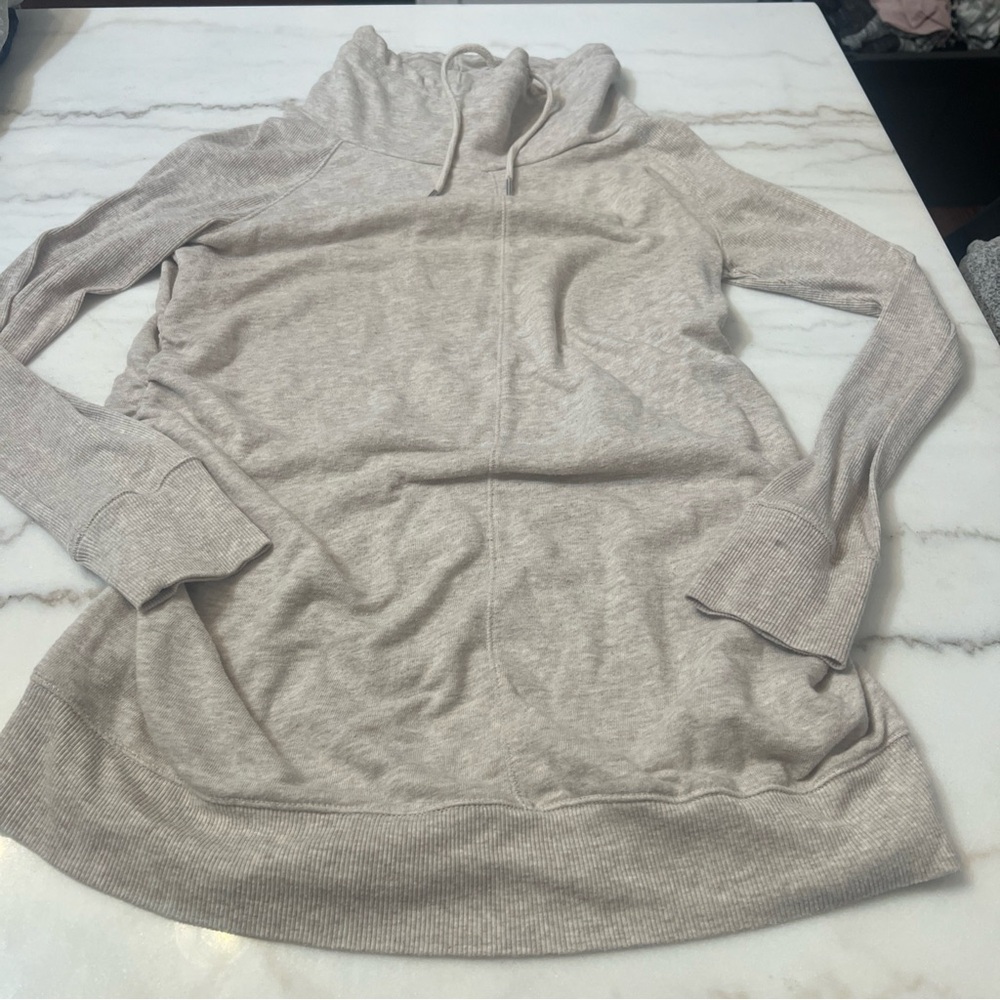 Liz Lange Maternity Cowl Neck Sweatshirt Tunic Size Medium Beige Pullover Cotton